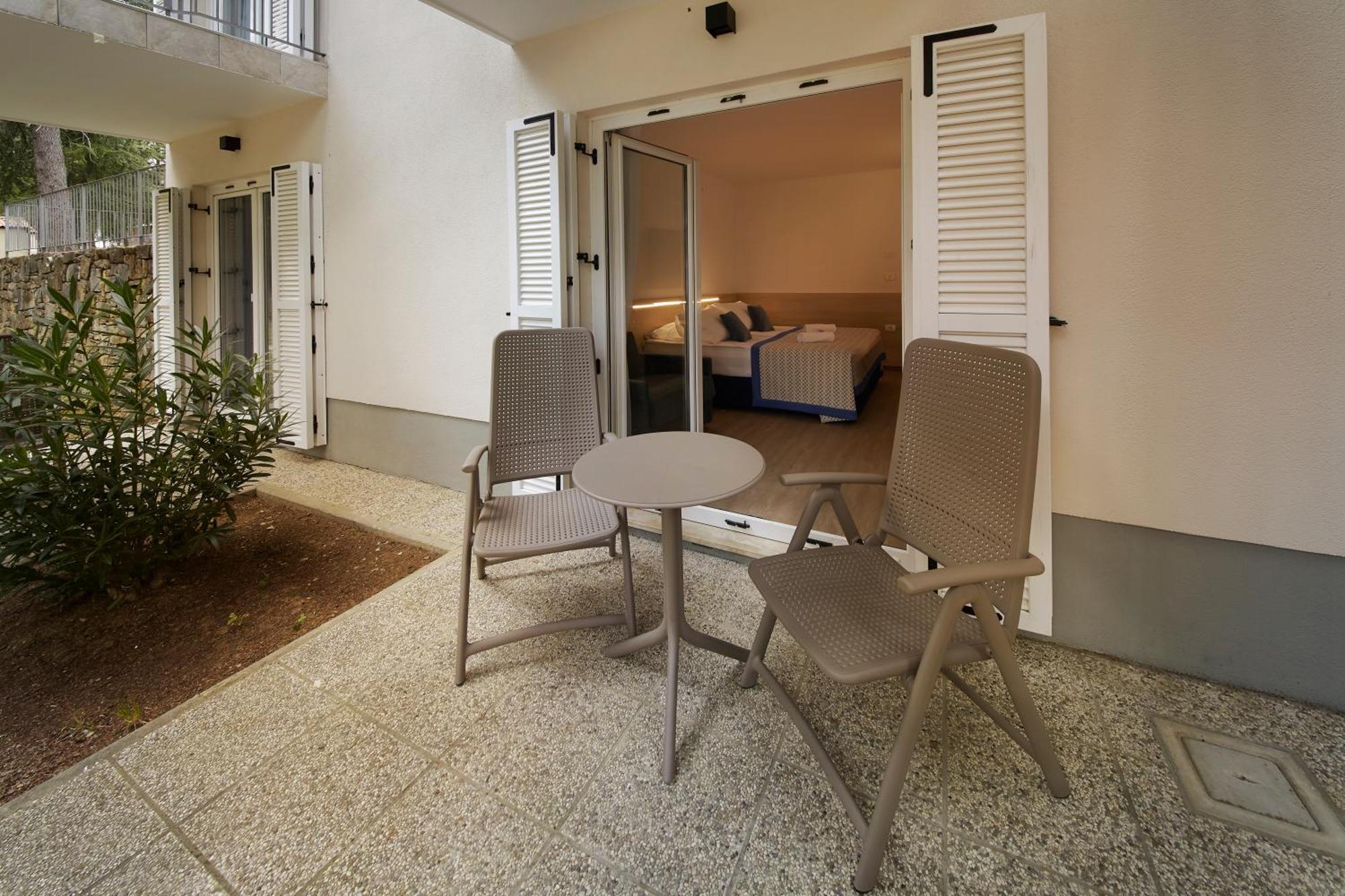 Villas With Balcony Or Terrace - Hotel & Resort Adria Ankaran Buitenkant foto