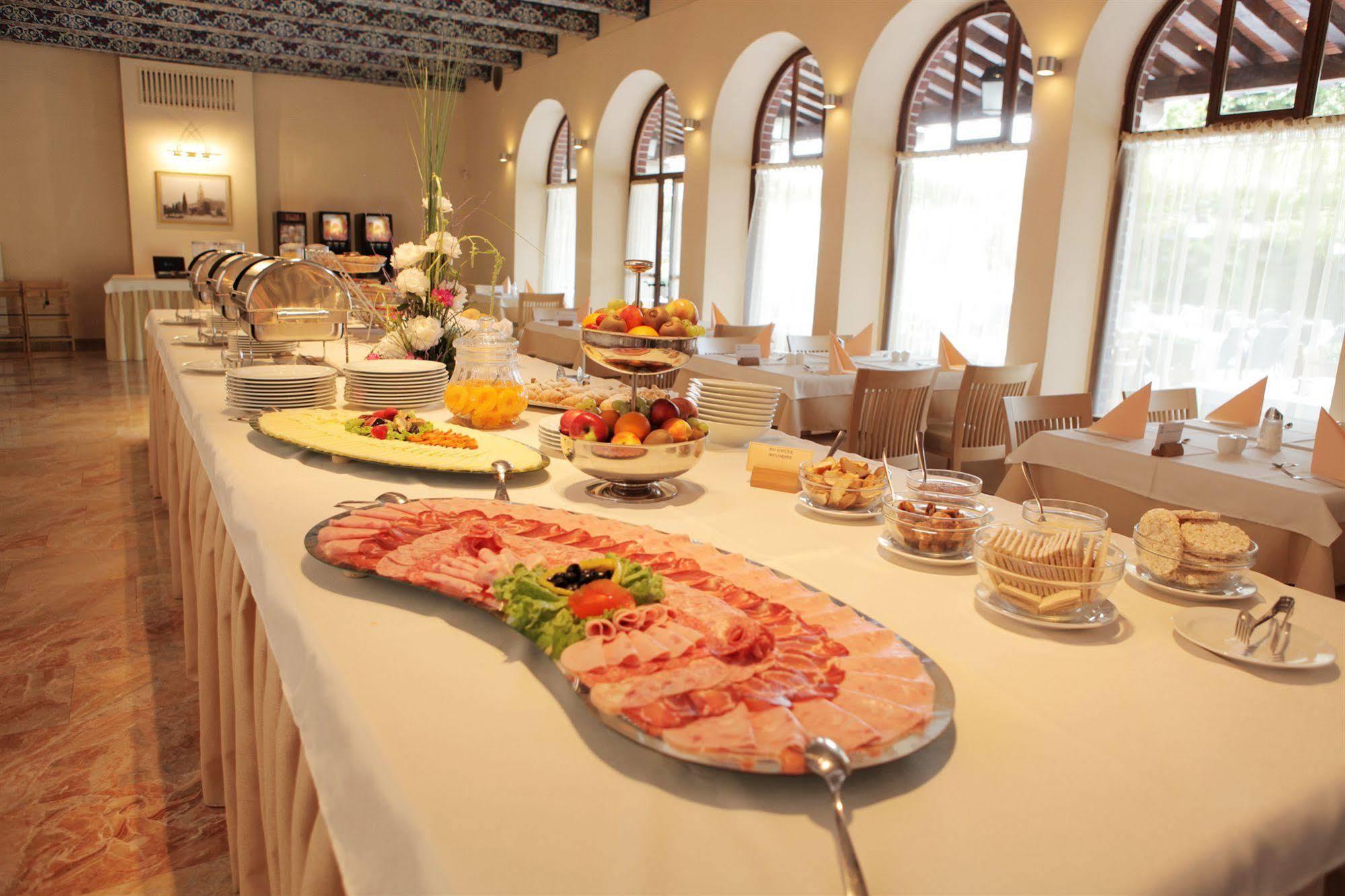 Villas With Balcony Or Terrace - Hotel & Resort Adria Ankaran Buitenkant foto
